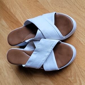 SAB White Leather Slip On Platform Open Toe Sandals